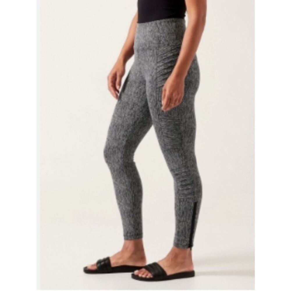 Like New! ATHLETA Delancey Textured Moto Tight Legging Braiden Black in S - Picture 3 of 16